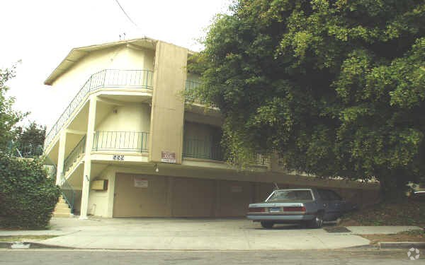 Foto principal - 559 Evergreen St