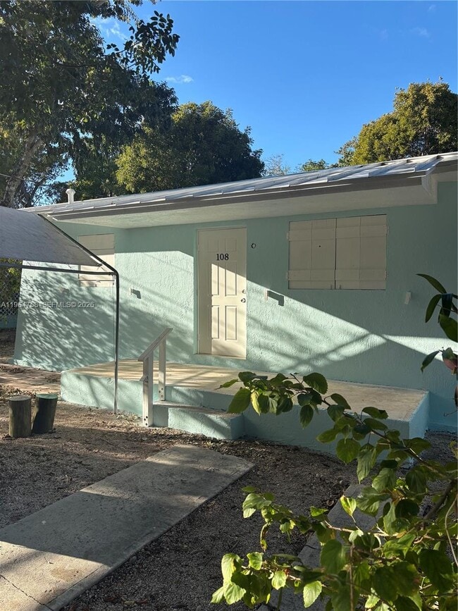 Building Photo - 108 Caribbean Ave