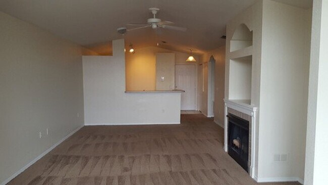 Building Photo - Grand Reserve - 3343-0735