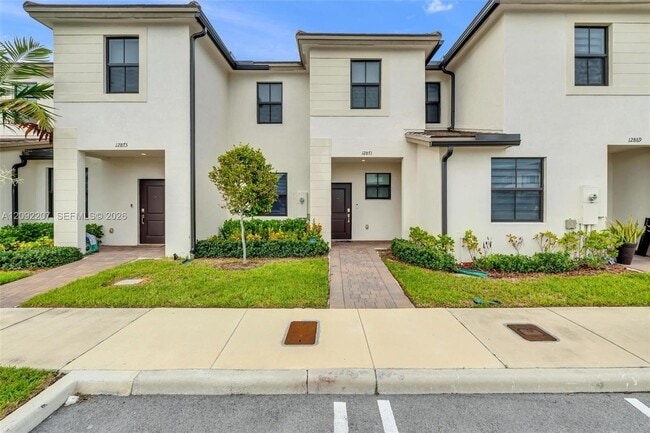 Foto del edificio - 12871 SW 233rd Terrace