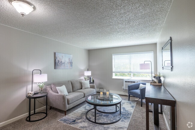 Interior Photo - Glen Ridge Apartments