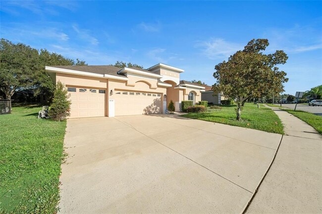 Building Photo - 3434 Bromfield Dr