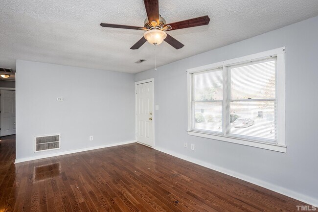 800 Tipton St photo'