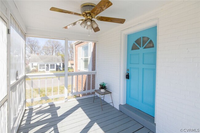 Foto del edificio - 1000 Nelson St