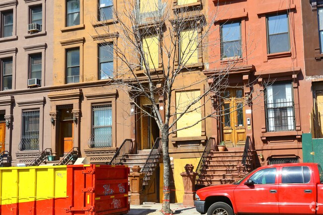 Building Photo - 145 W 126th St