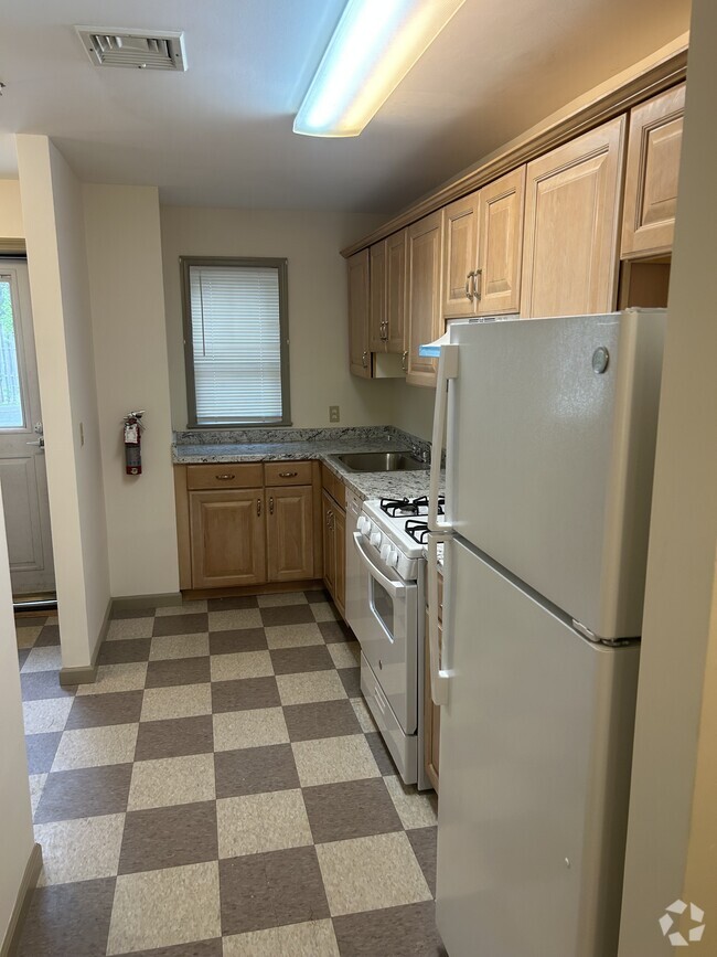 Kitchen - 2205 Mayor Mitchell Court