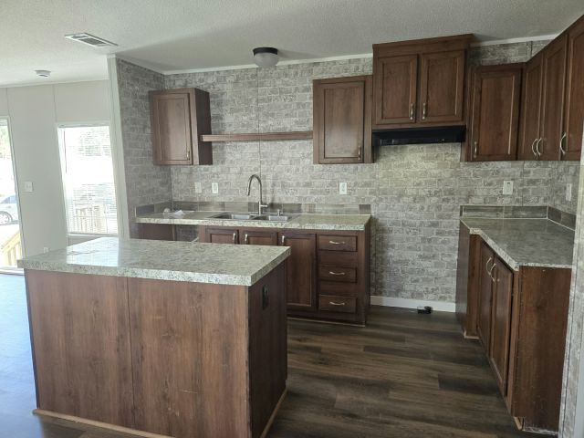 Building Photo - 6606 Stardust Ln
