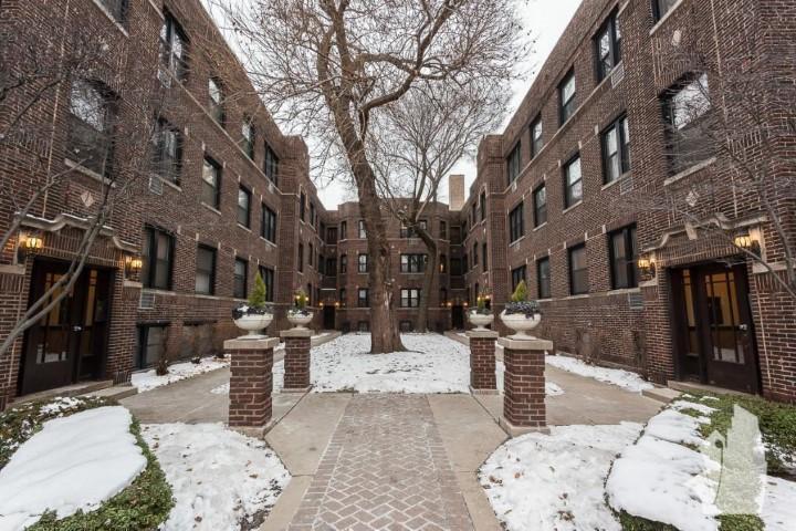 Foto principal - 1 bedroom in Chicago IL 60613