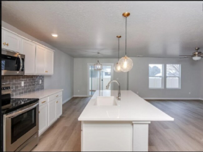 Building Photo - Beautiful Meridian Home!!