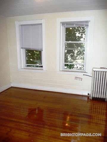 Foto del edificio - 35 Waverly St