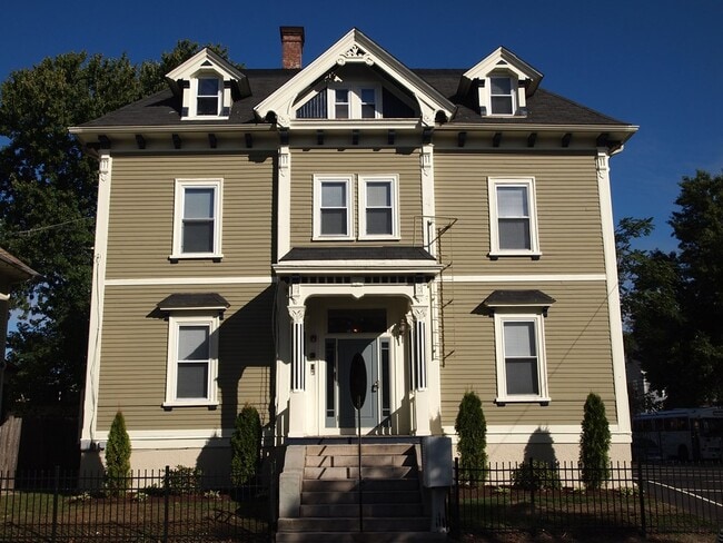 Exterior Front - 45 Mawney St