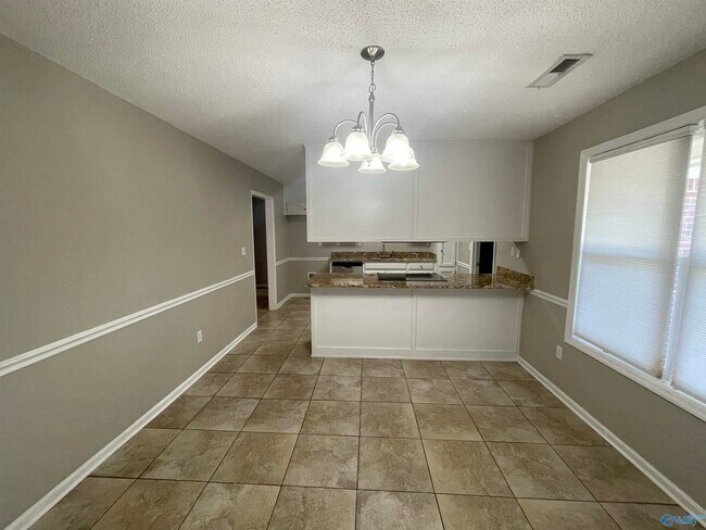Foto del edificio - 109 Medicine Bend Dr