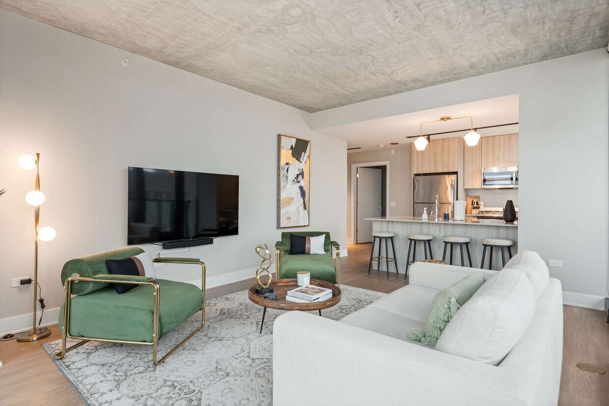 Foto principal - 1050 W Van Buren St