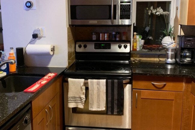 Stainless steel and wine cellar - 1706 U St NW