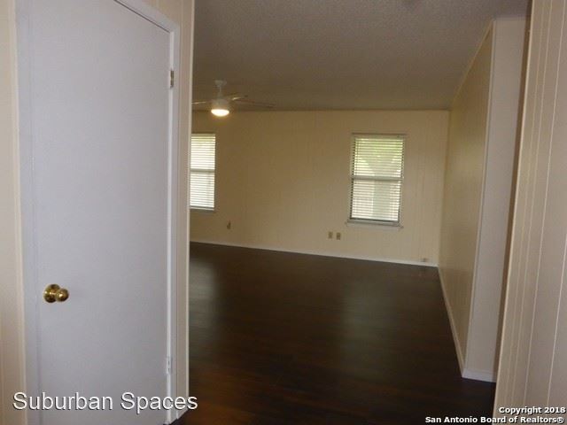 Foto del edificio - 3 br, 1 bath House - 11002 Gaylord Dr