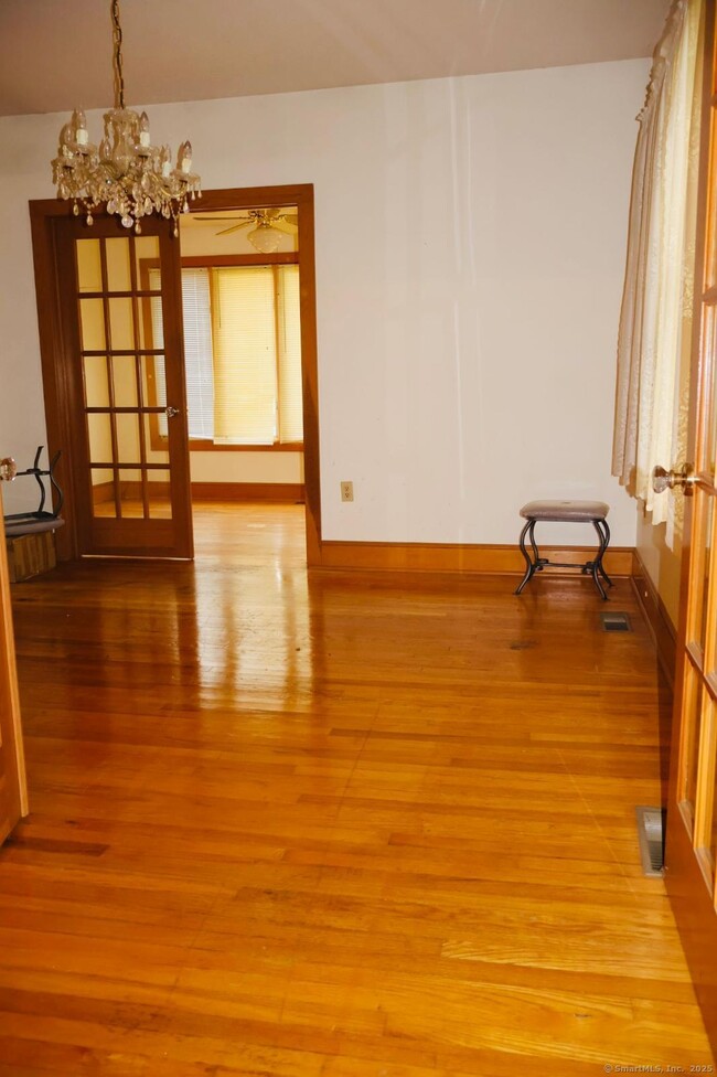 Foto del edificio - 1129 N Colony Rd