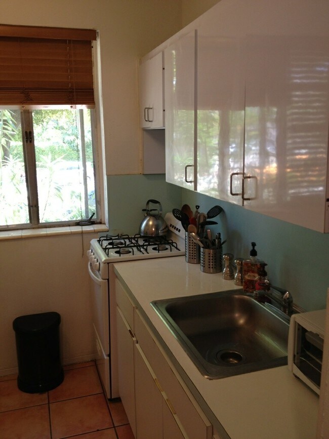 Foto del edificio - 1032 16th St