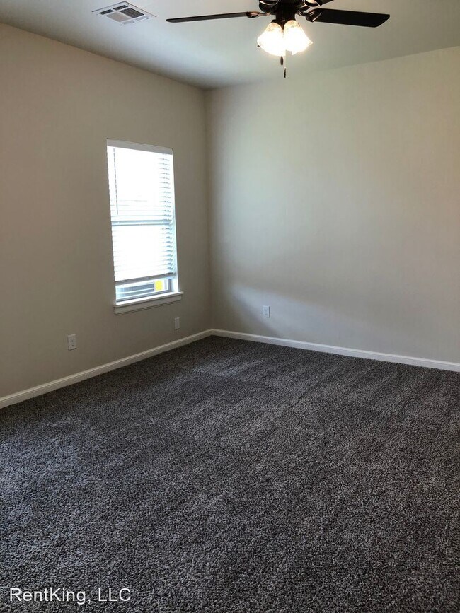 Foto del edificio - 3 br, 2.5 bath House - 1512 NW 13th St