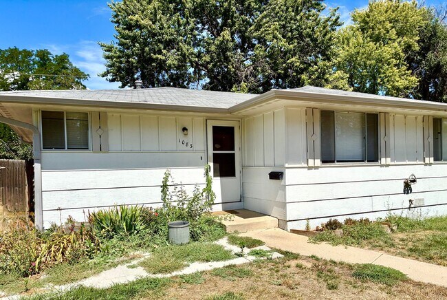 Foto del edificio - 1083 Winona Dr