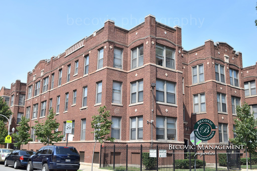 Building Photo - 7714 N Marshfield Ave