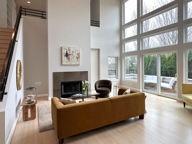 Foto del edificio - 3019 NW Montara Loop