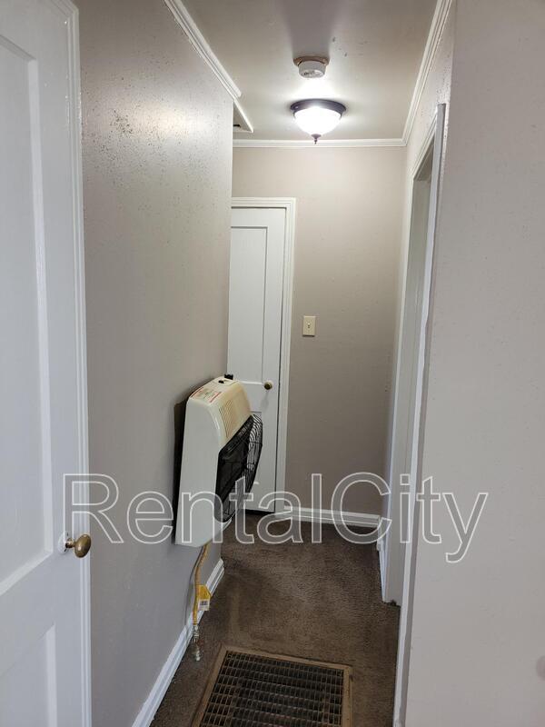 Foto del edificio - 529 N Sampson Ave