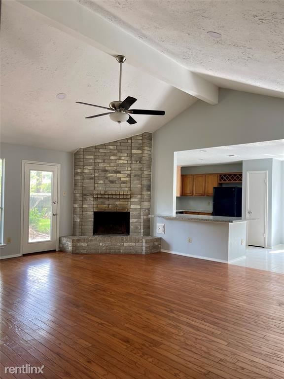 Building Photo - 3 br, 2 bath House - 2424 Willow Bend Drive