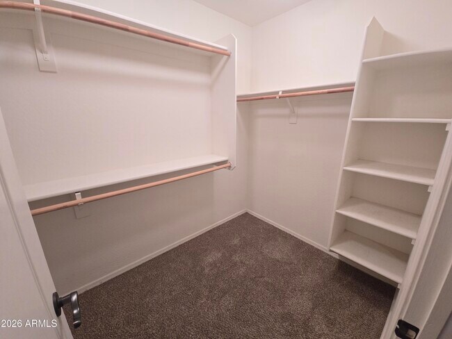 Building Photo - 15453 W Jenan Dr