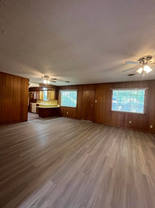 Foto del edificio - 3614 56th St