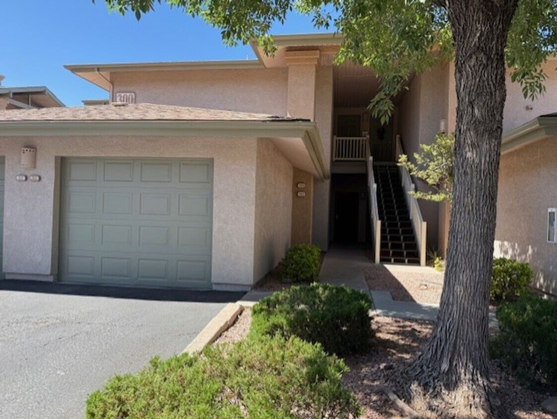 Primary Photo - 2 Bedroom 2 Bath Contact Property Pros Pro...