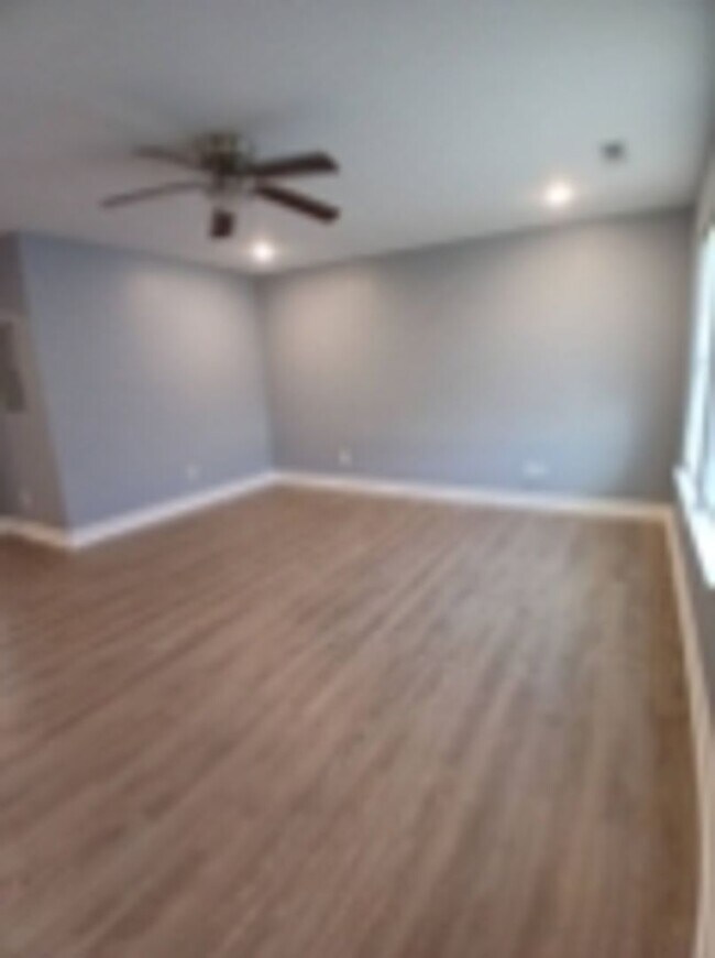 Foto del edificio - 3628-3632 Dorris Street