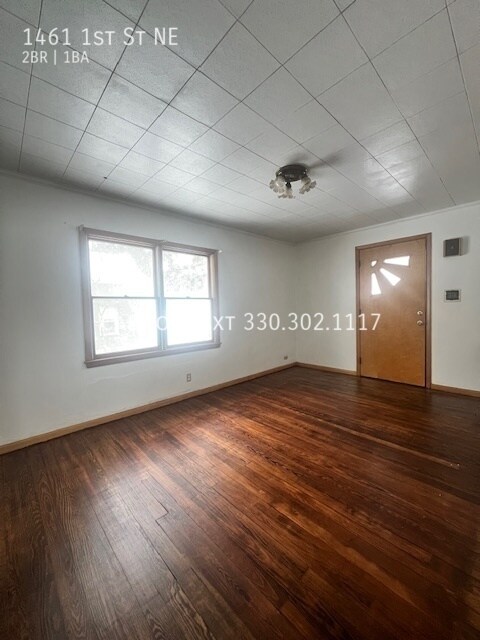 Foto del edificio - Two bedroom home for rent Massillon NE