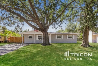 Building Photo - 4000 Berkshire Dr