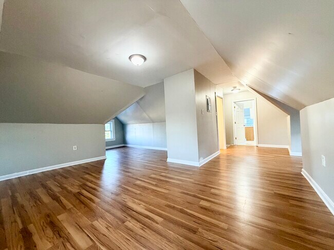 Foto del edificio - 604 Westford St