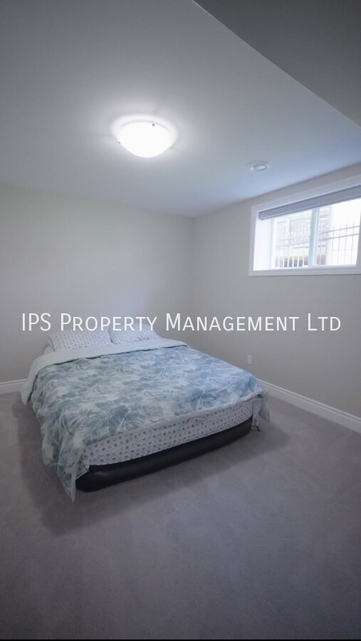 Photo du bâtiment - Newly Built - 1 Bed |1 Bath Sharing Room In Basement