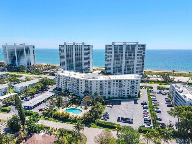 Foto del edificio - 2851 S Ocean Blvd