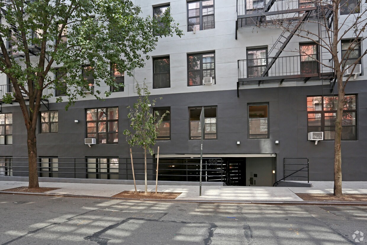 Building Photo - 144-150 Ludlow St