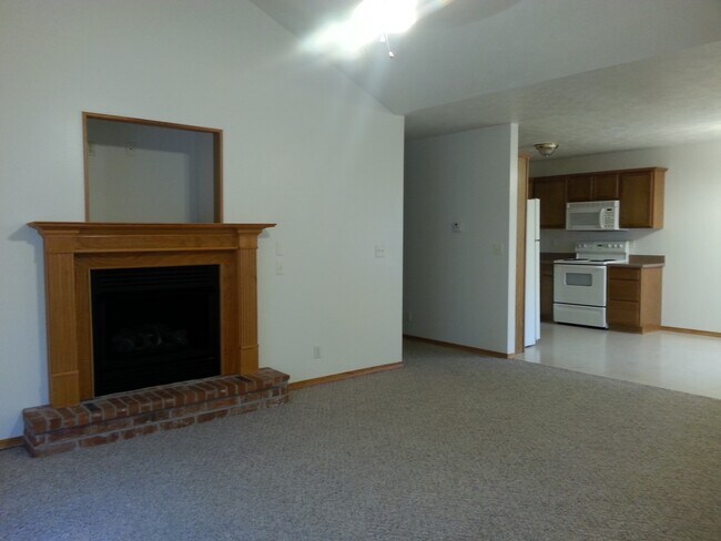 Foto del edificio - 2419 W Deerfield St