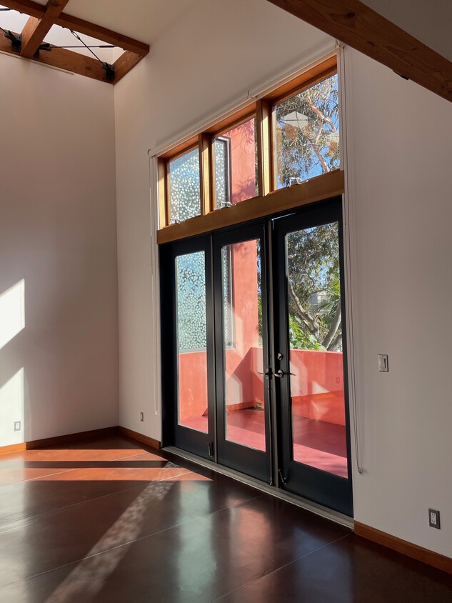 Double high living area looking to balcony/pation - 260 6th Ave