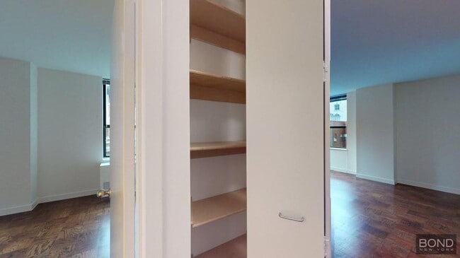 Building Photo - 1 bedroom in NEW YORK NY 10024