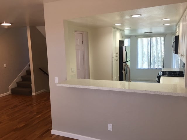 Building Photo - 9919 Paseo Montril