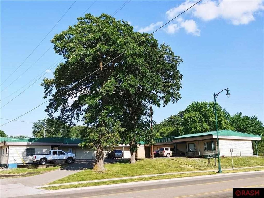 Primary Photo - 905 E 5th St