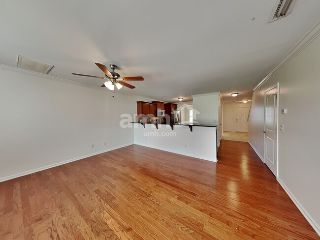 Foto del edificio - 12851 Clydesdale Dr