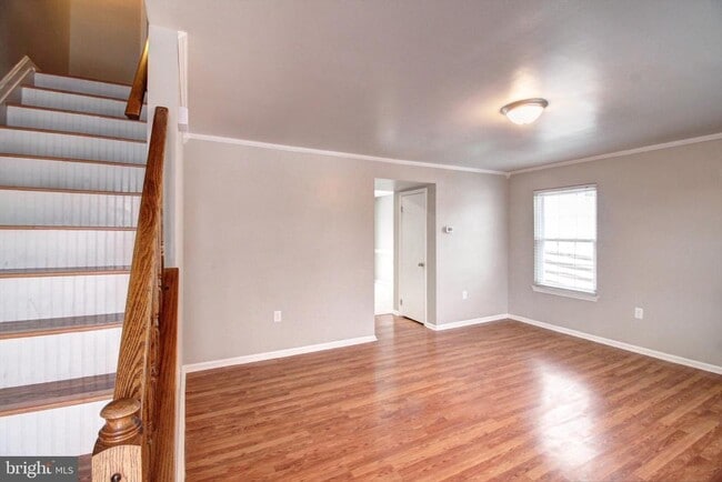 Building Photo - 101 S Oak Cliff Ct