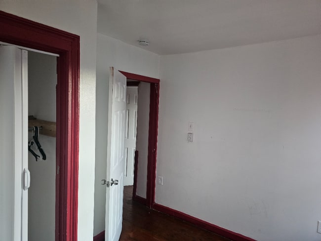 Foto del edificio - 52 Clinton St