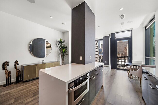 Foto del edificio - 1211 Caroline St