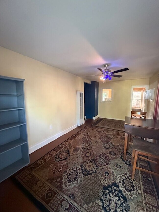 Foto del edificio - 891 1/2 DAVIS