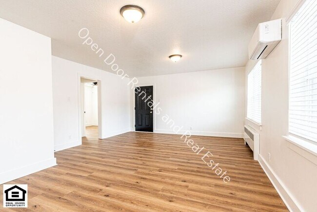 Building Photo - 1823 Griswold Dr