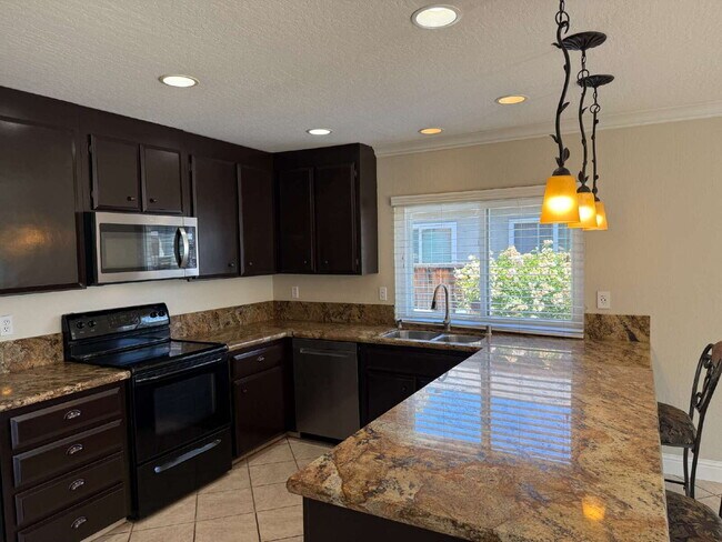 Building Photo - Remodeled Blossom Valley Home
