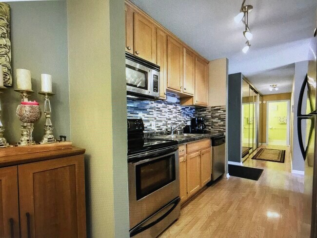 Building Photo - 4110 Rahn Rd